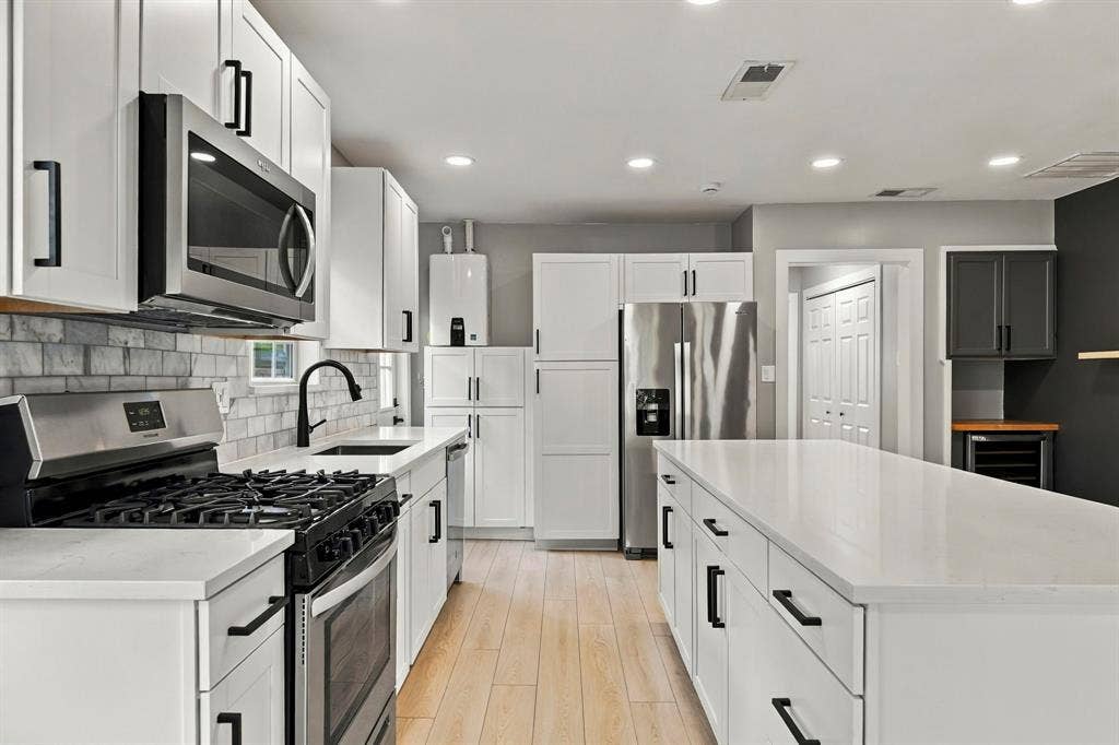 6026 Velasco Avenue, Dallas, TX 75206 6026 Velasco Avenue, Dallas, TX 75206