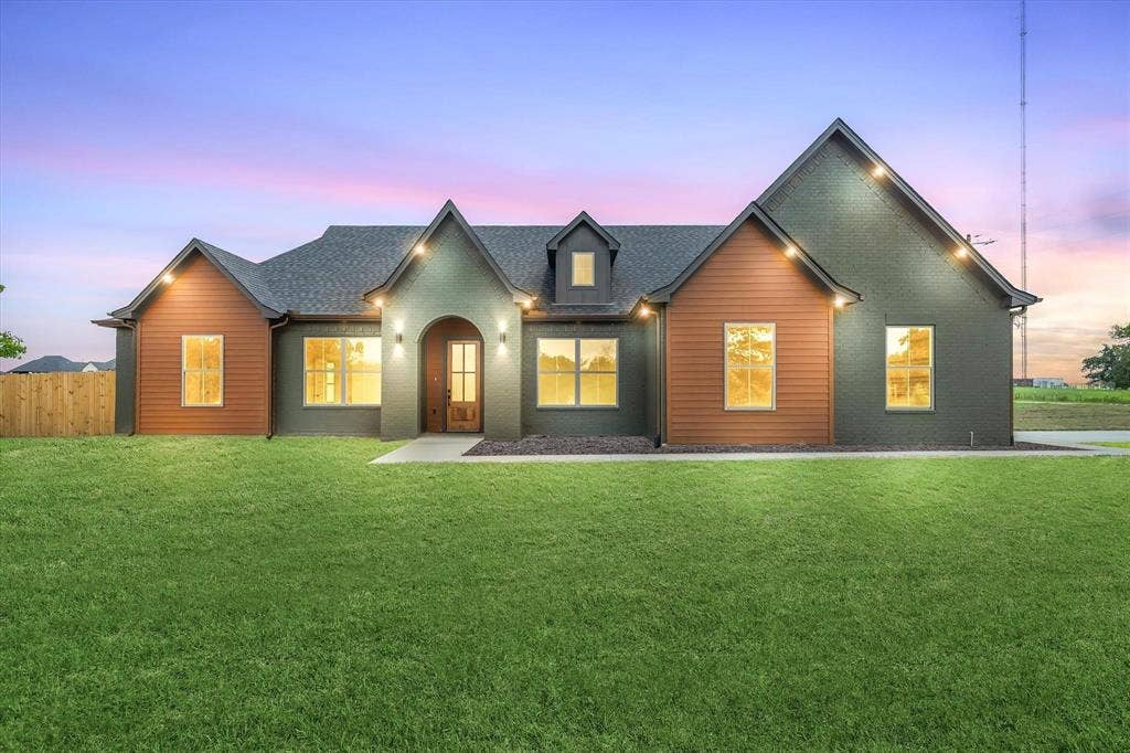 15558 CR 436, Lindale, TX 75771 15558 CR 436, Lindale, TX 75771