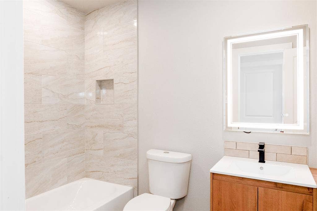 1224 Bellaire Drive, Grapevine, TX 76051