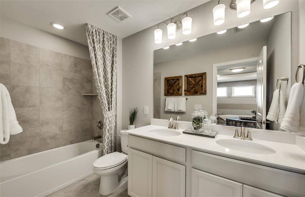 1460 Holmes Street, Celina, TX 75009 *Model Representation - Spacious secondary bathroom