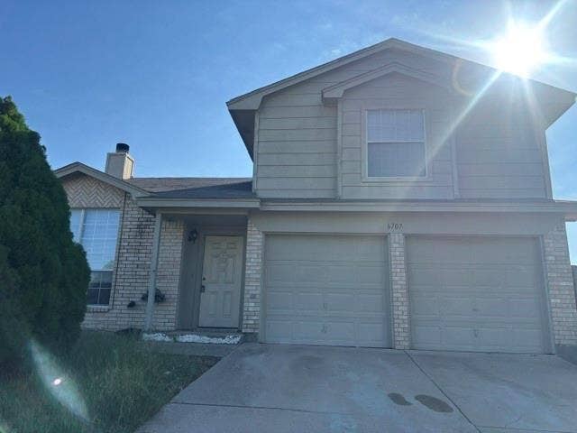 Property photo for 6707 Dusty Ridge Trail, Arlington, TX