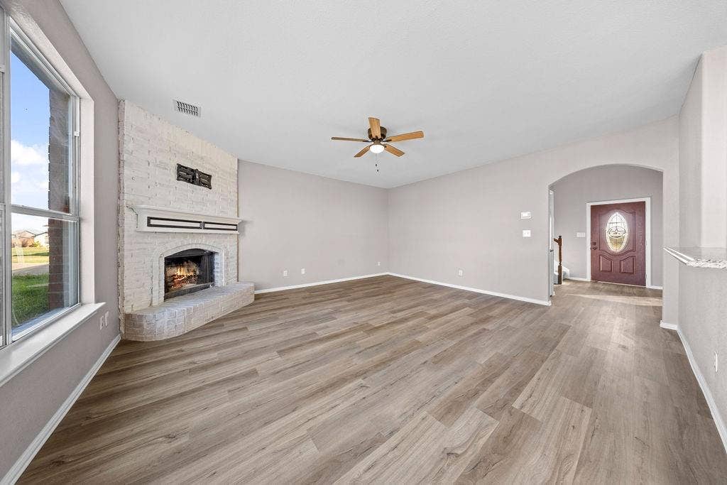 1436 Meadowbrook Lane, Nevada, TX 75173 1436 Meadowbrook Lane, Nevada, TX 75173