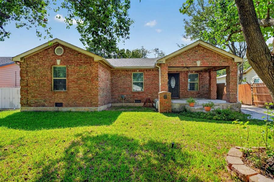Property photo for 1802 McAdams Avenue, Dallas, TX