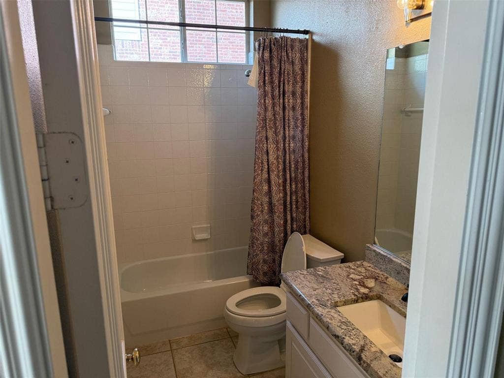 8421 Orchard Hill Drive, Plano, TX 75025 8421 Orchard Hill Drive, Plano, TX 75025