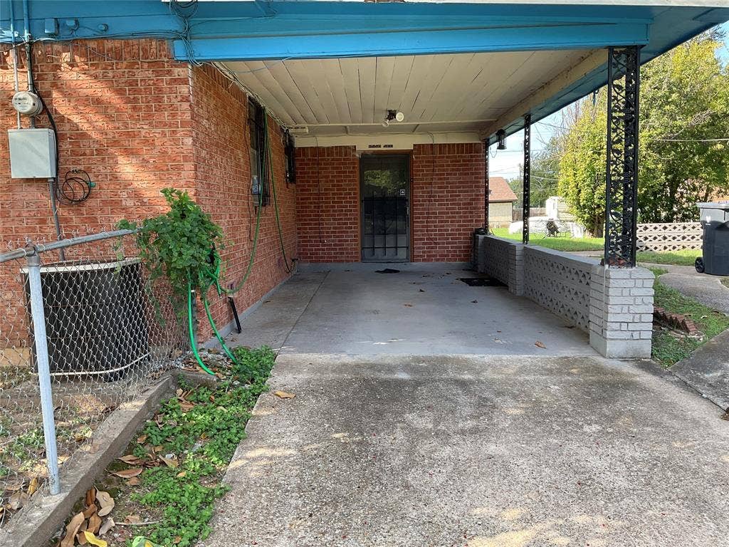 120 Waters Street, Waco, TX 76704