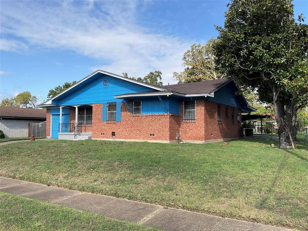 120 Waters Street, Waco, TX 76704