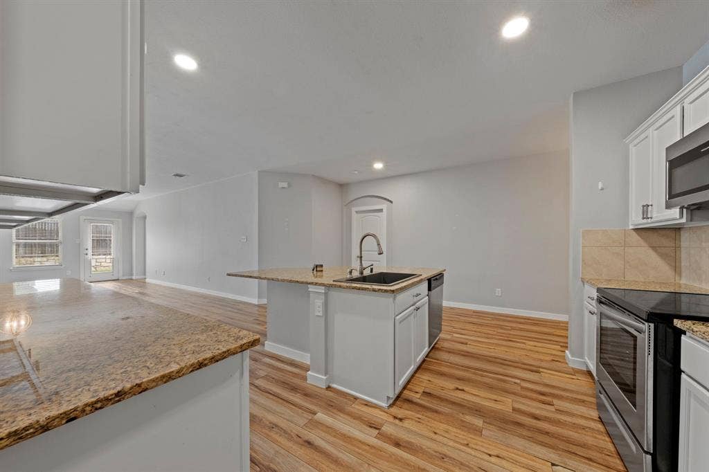 2350 Burkham Drive, Fate, TX 75189 2350 Burkham Drive, Fate, TX 75189