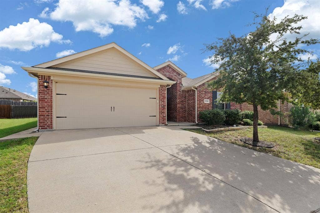 2350 Burkham Drive, Fate, TX 75189 2350 Burkham Drive, Fate, TX 75189