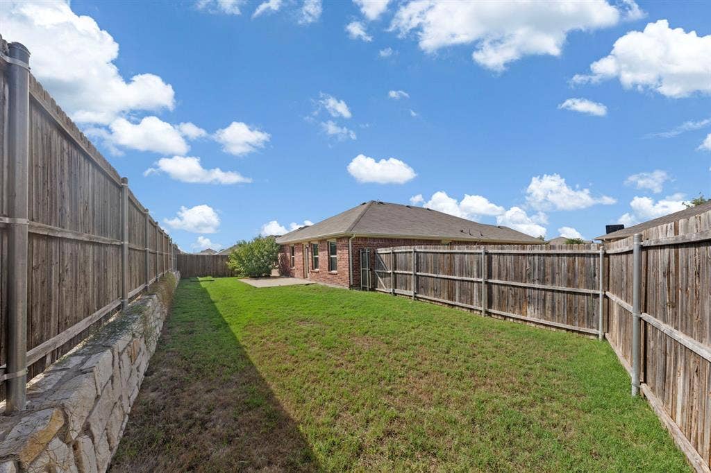 2350 Burkham Drive, Fate, TX 75189 2350 Burkham Drive, Fate, TX 75189
