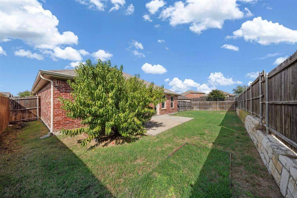 2350 Burkham Drive, Fate, TX 75189 2350 Burkham Drive, Fate, TX 75189