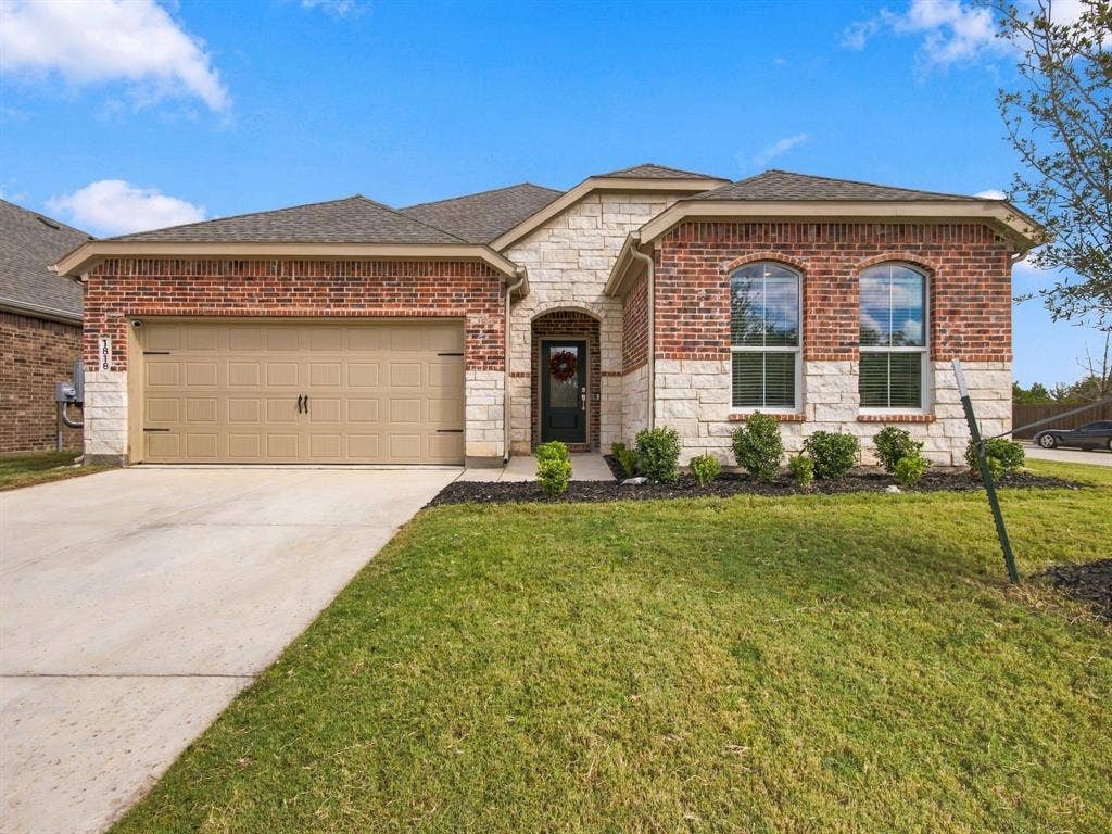 1818 Holden Drive, Cedar Hill, TX 75104 1818 Holden Drive, Cedar Hill, TX 75104