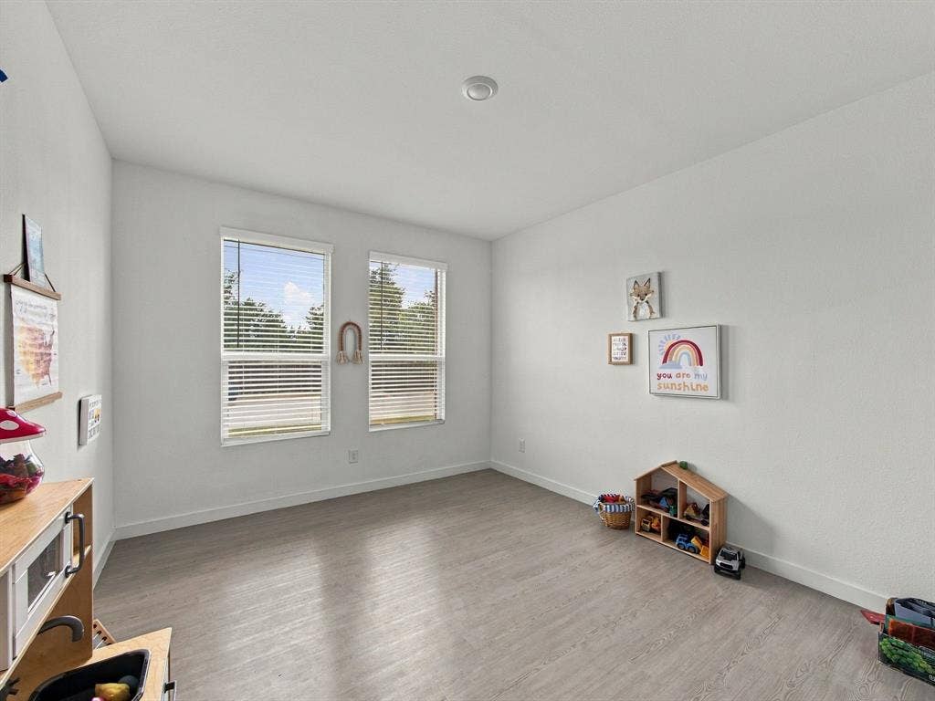 1818 Holden Drive, Cedar Hill, TX 75104 Currently being used as a game room