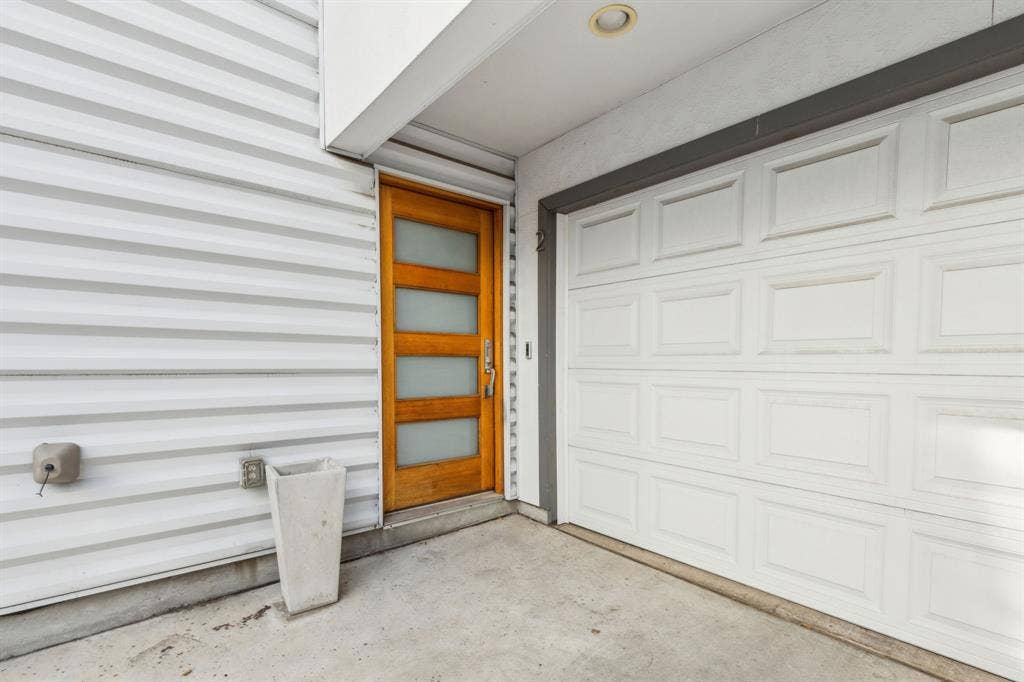 1921 California Drive, #2, Dallas, TX 75204 1921 California Drive, #2, Dallas, TX 75204