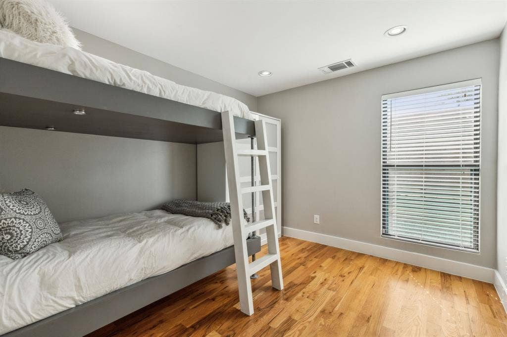 1921 California Drive, #2, Dallas, TX 75204 Bunk beds have been removed