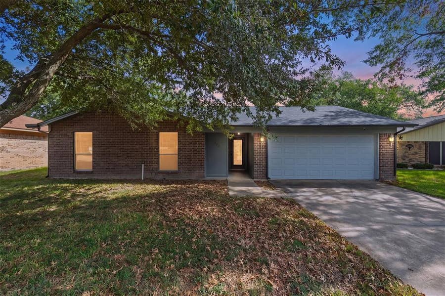 Property photo for 307 Como Street N, Sulphur Springs, TX