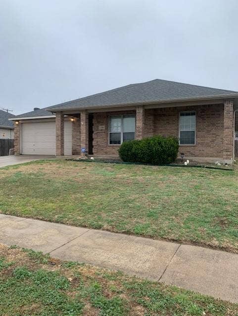 Property photo for 1500 Vernon Castle Avenue, Benbrook, TX