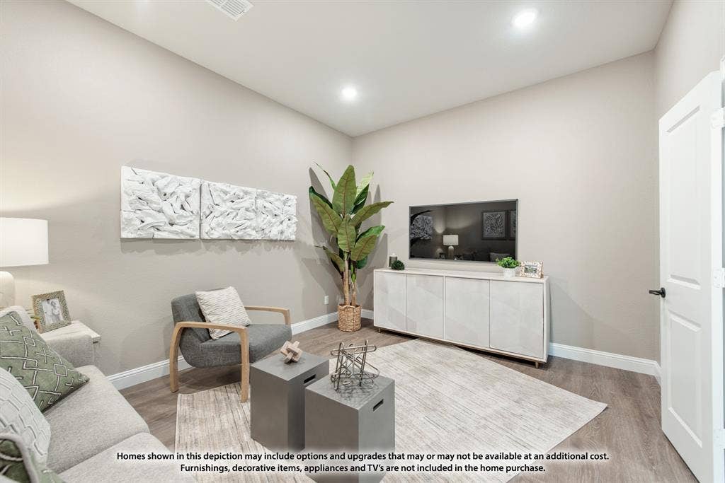 413 London Drive, Lavon, TX 75166 413 London Drive, Lavon, TX 75166