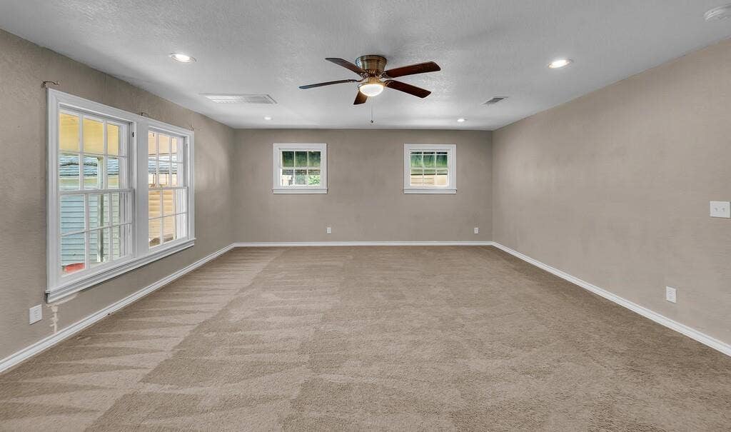 1206 Ashleman Street, Bellmead, TX 76705 1206 Ashleman Street, Bellmead, TX 76705
