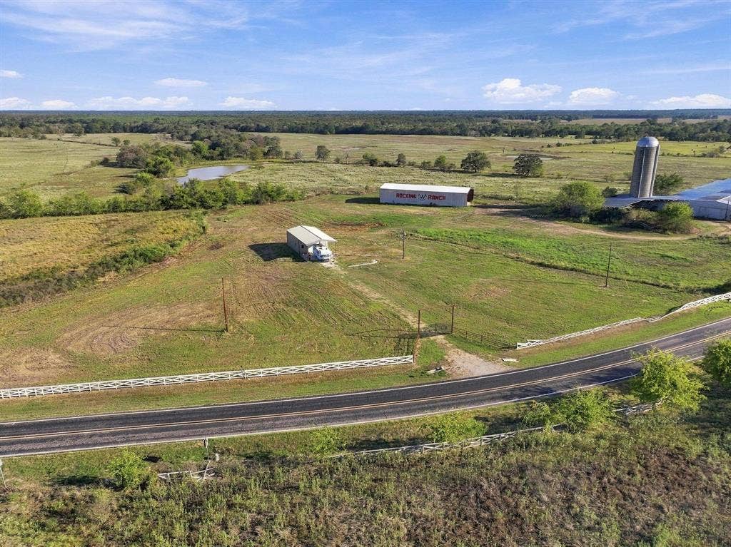 11550 Fm-195, Paris, TX 75462 11550 Fm-195, Paris, TX 75462