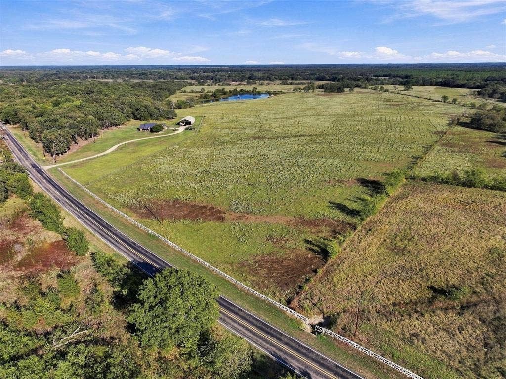 11550 Fm-195, Paris, TX 75462 11550 Fm-195, Paris, TX 75462