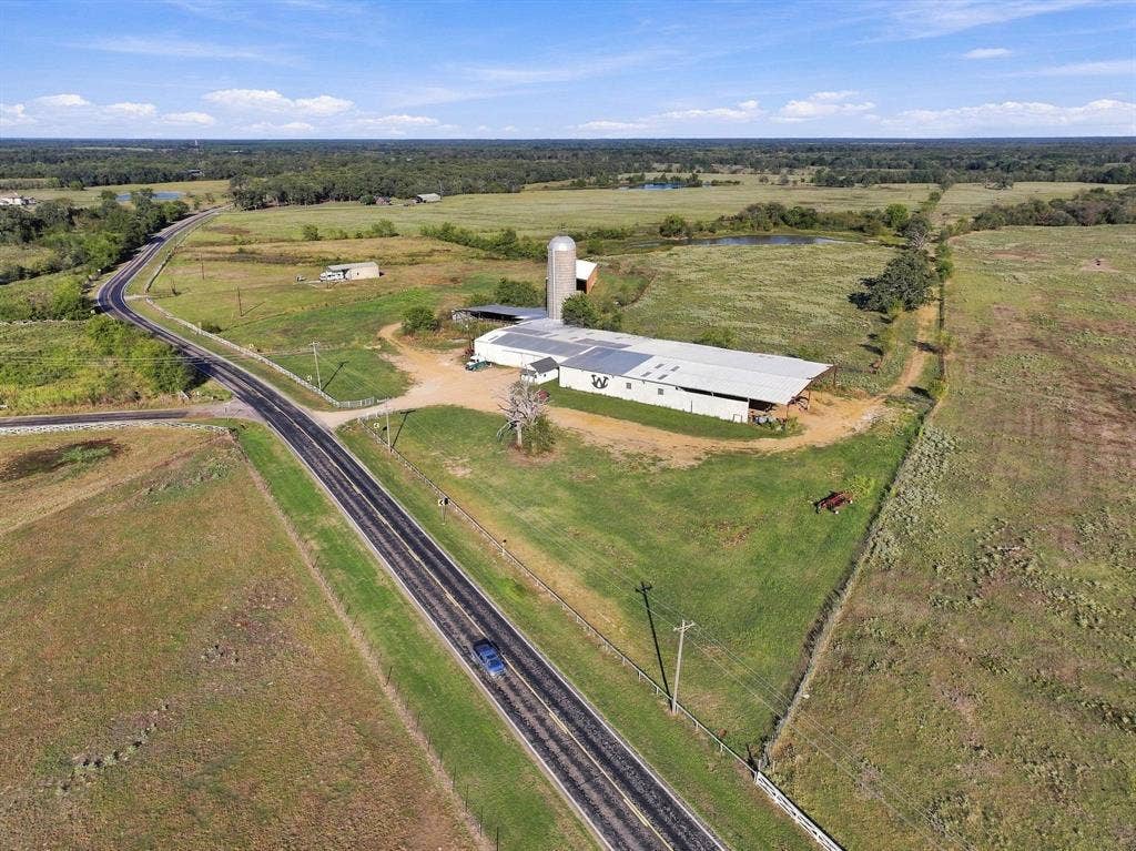 11550 Fm-195, Paris, TX 75462 11550 Fm-195, Paris, TX 75462