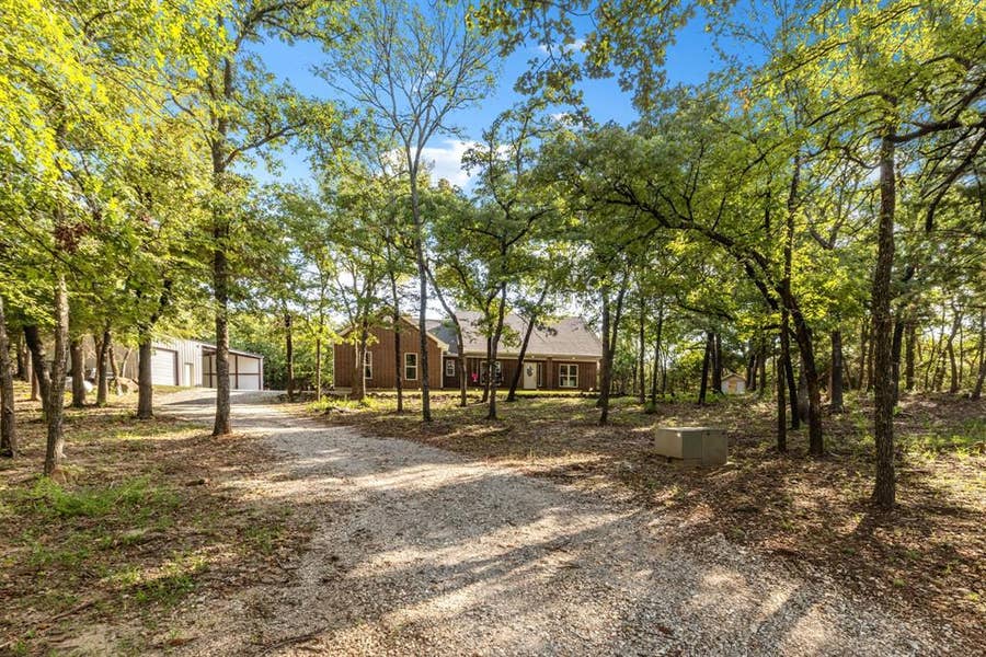 Property photo for 1540 Neely Trail, Valley View, TX