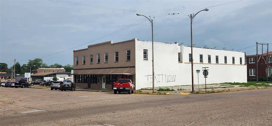 Property photo for 304 E Commerce Street, Mexia, TX