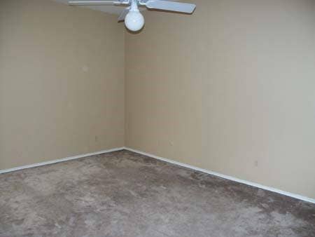 212 W Knox Street, Ennis, TX 75119 212 W Knox Street, Ennis, TX 75119
