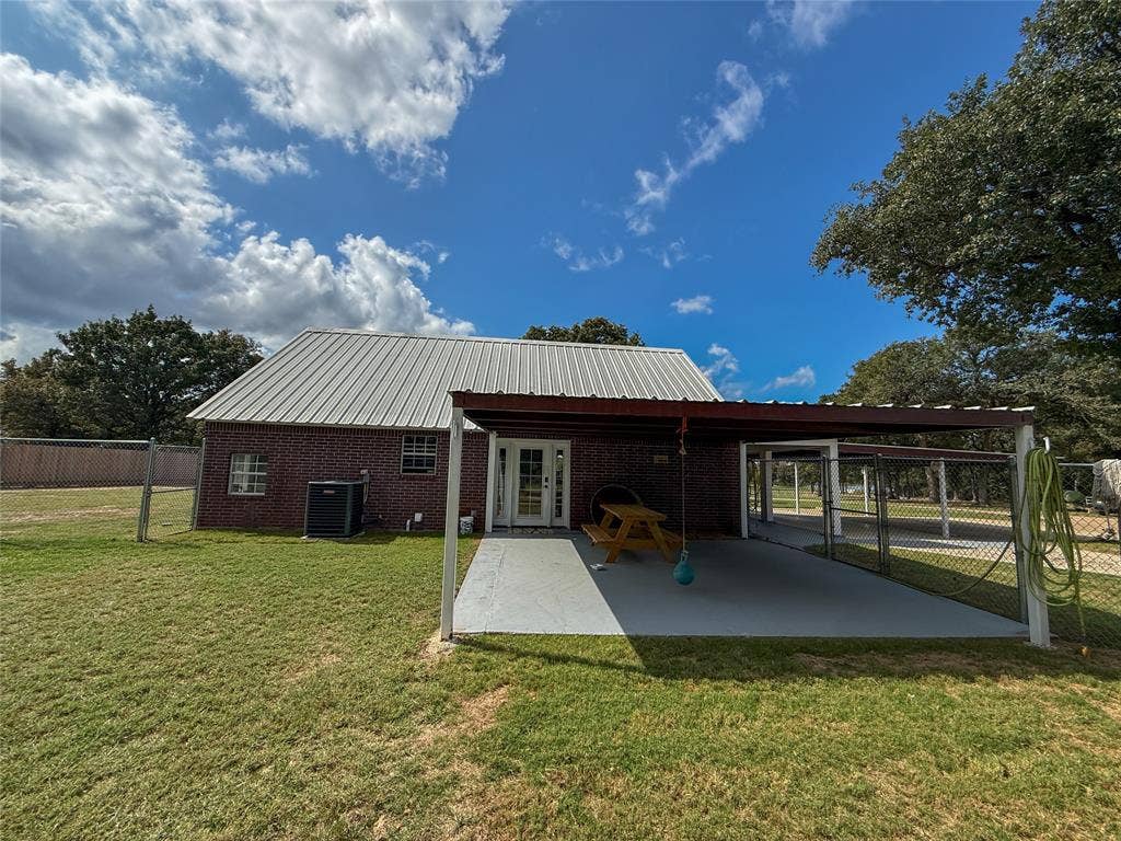 7700 County Road 3700, Athens, TX 75752 7700 County Road 3700, Athens, TX 75752