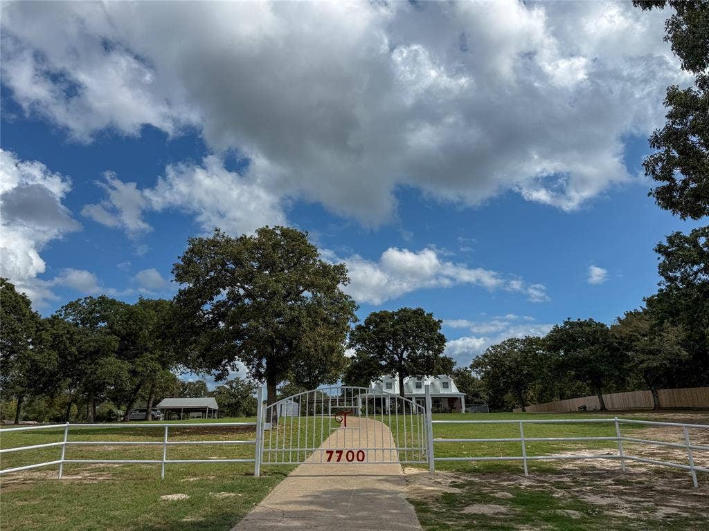 7700 County Road 3700, Athens, TX 75752 7700 County Road 3700, Athens, TX 75752