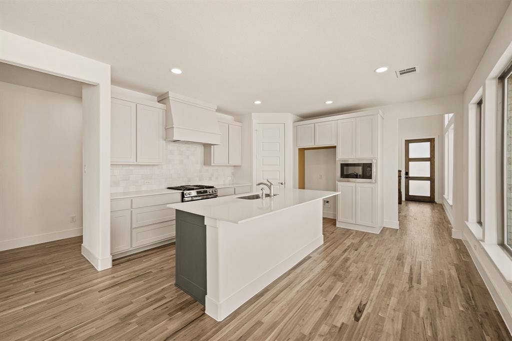 12228 Ross Calhoun Drive, Fort Worth, TX 76179