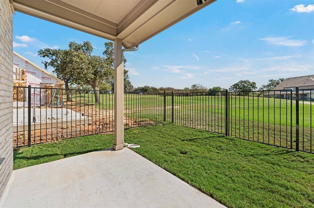 12228 Ross Calhoun Drive, Fort Worth, TX 76179