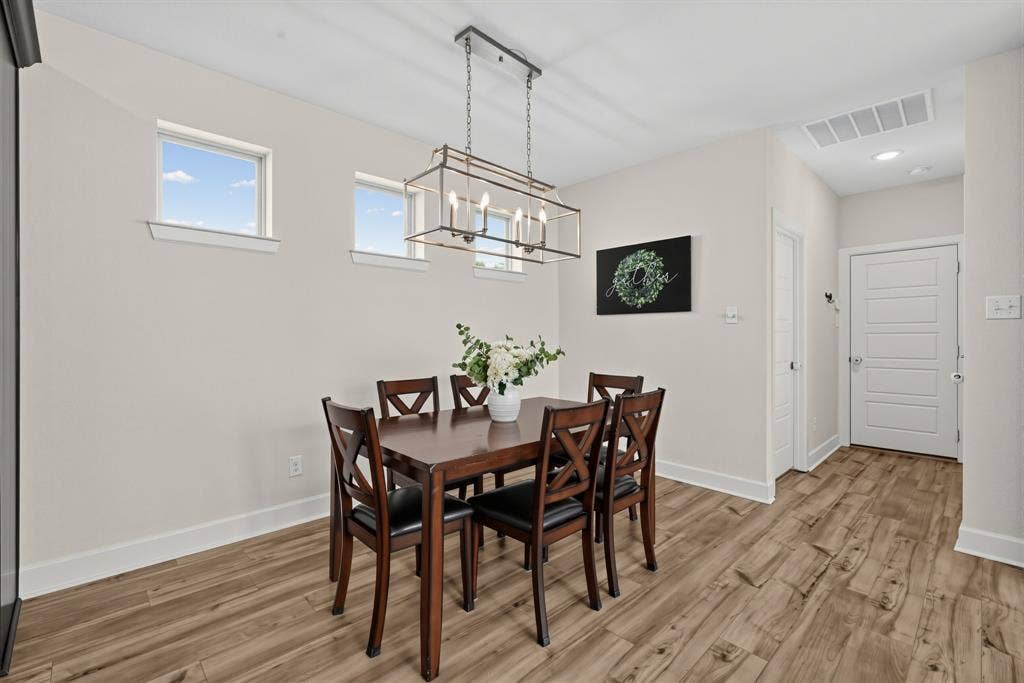 9220 Lamar Street, Rowlett, TX 75089 9220 Lamar Street, Rowlett, TX 75089