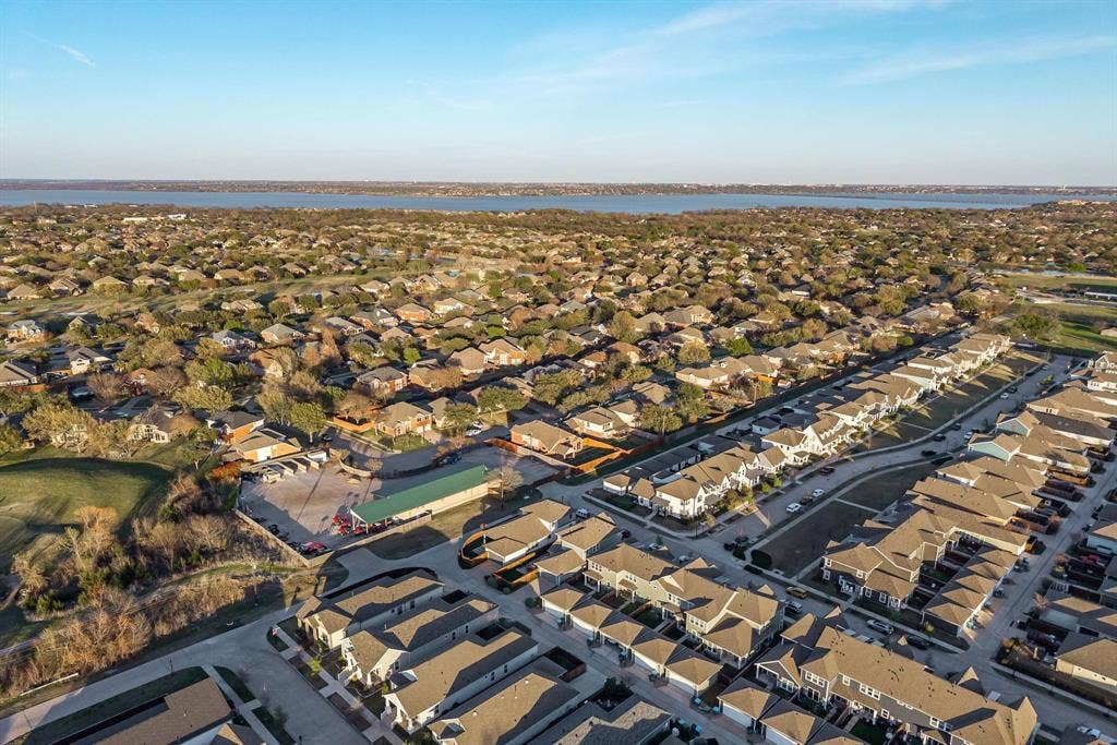 9220 Lamar Street, Rowlett, TX 75089 Proximity to Lake Ray Hubbard