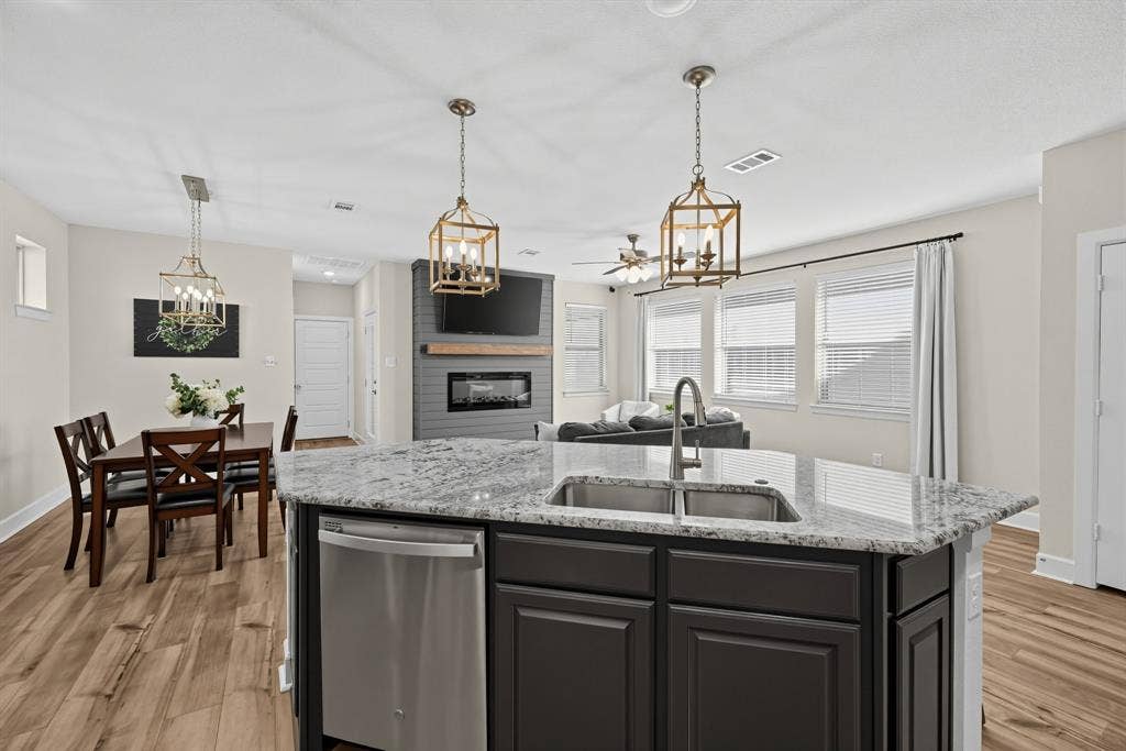9220 Lamar Street, Rowlett, TX 75089 9220 Lamar Street, Rowlett, TX 75089