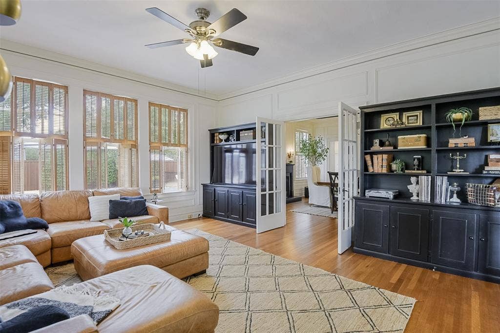 201 Overhill Drive, Waxahachie, TX 75165 201 Overhill Drive, Waxahachie, TX 75165