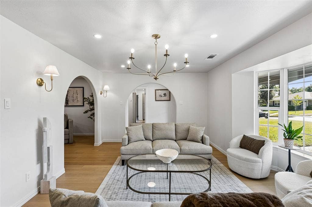 846 Creekridge Drive, Dallas, TX 75218 846 Creekridge Drive, Dallas, TX 75218