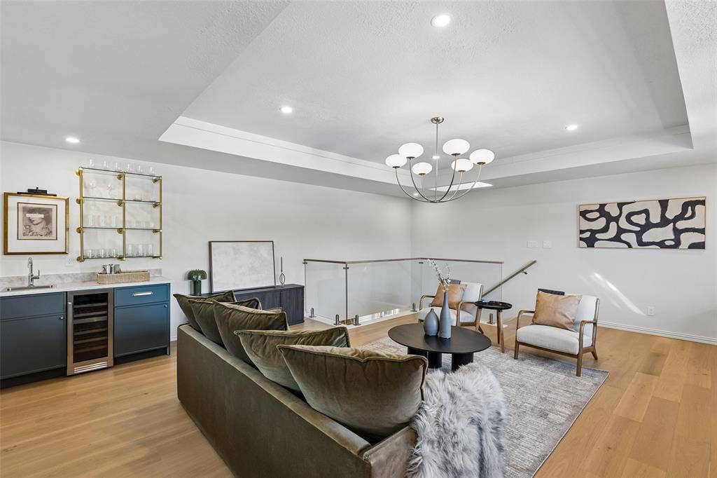 846 Creekridge Drive, Dallas, TX 75218 846 Creekridge Drive, Dallas, TX 75218