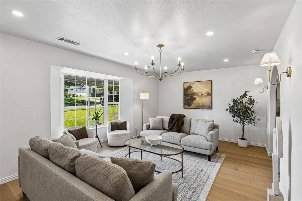 846 Creekridge Drive, Dallas, TX 75218 846 Creekridge Drive, Dallas, TX 75218