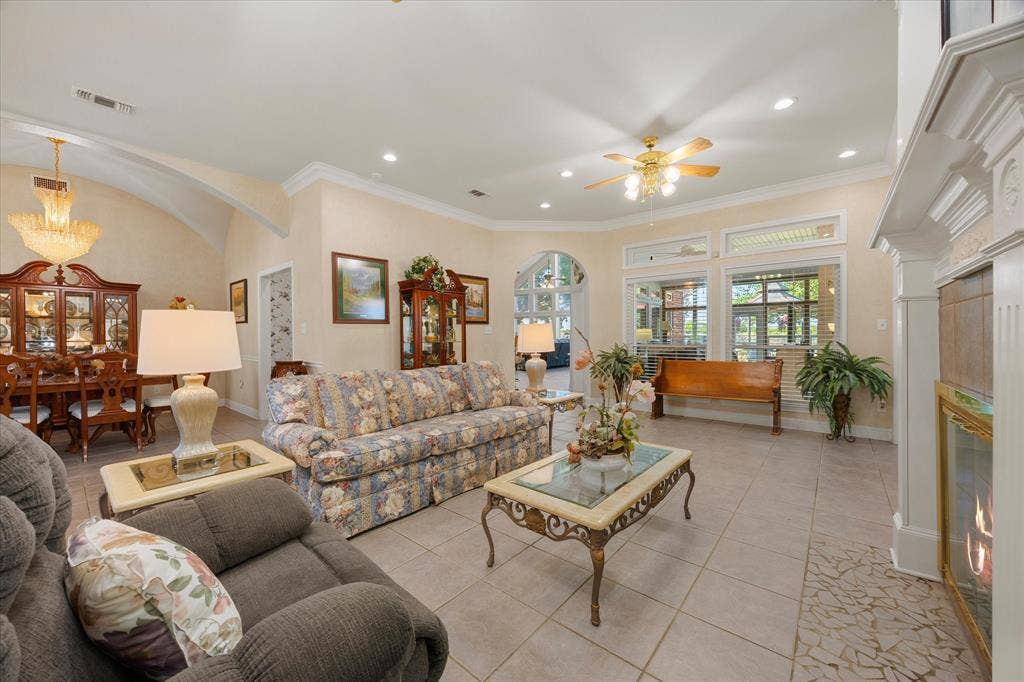 351 County Road 3378, Emory, TX 75440