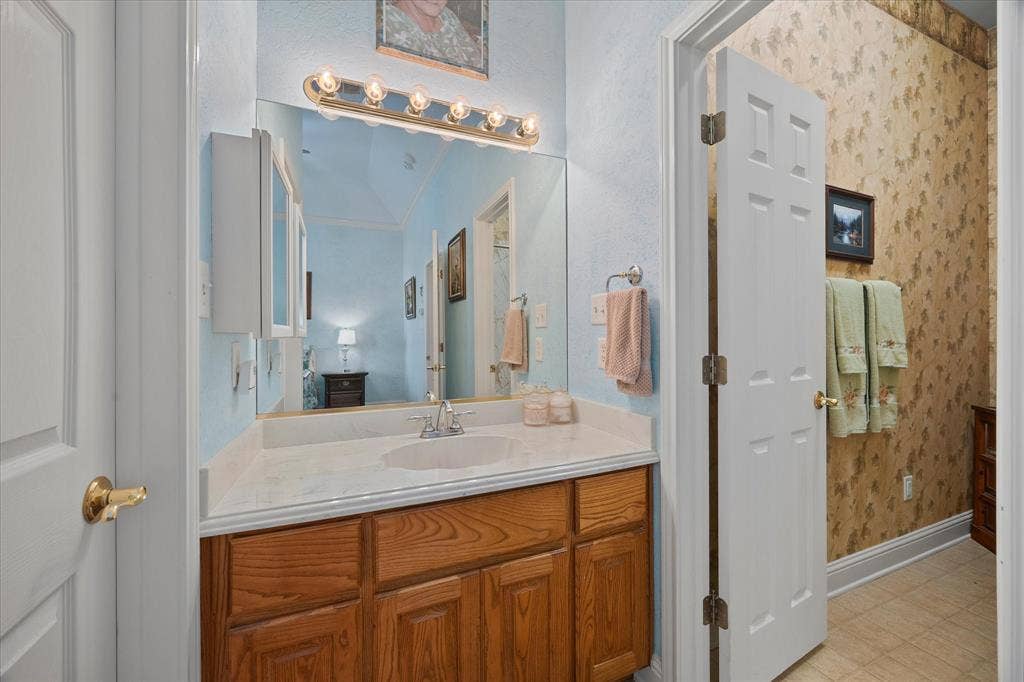351 County Road 3378, Emory, TX 75440