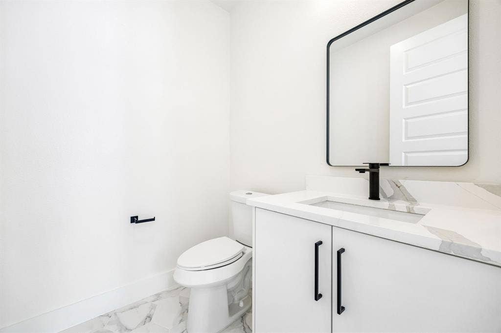 413 N Patton Avenue, Dallas, TX 75203 413 N Patton Avenue, Dallas, TX 75203