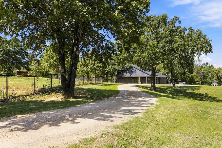 Property photo for 455 Oak Ridge Road, Denison, TX