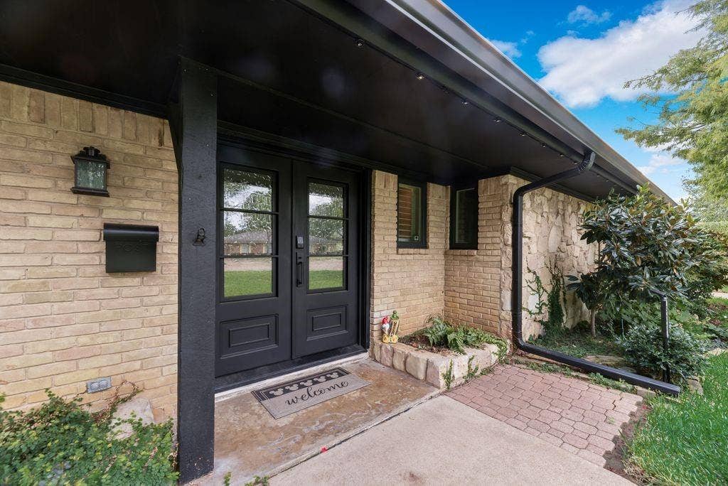 Irving, TX 75062 Irving, TX 75062