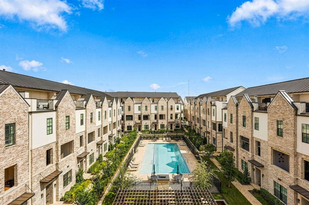 5442 Patterson, Irving, TX 75039