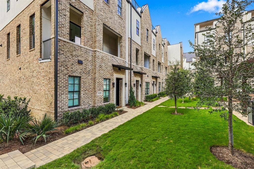 5442 Patterson, Irving, TX 75039