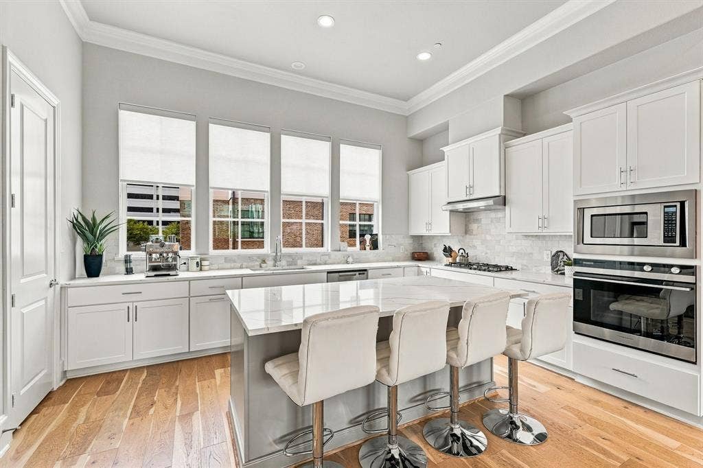 5442 Patterson, Irving, TX 75039