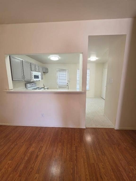 8034 Genesis Drive, Dallas, TX 75232 8034 Genesis Drive, Dallas, TX 75232