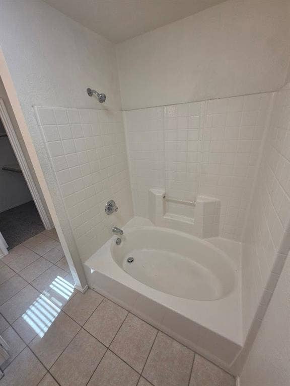 8034 Genesis Drive, Dallas, TX 75232 8034 Genesis Drive, Dallas, TX 75232