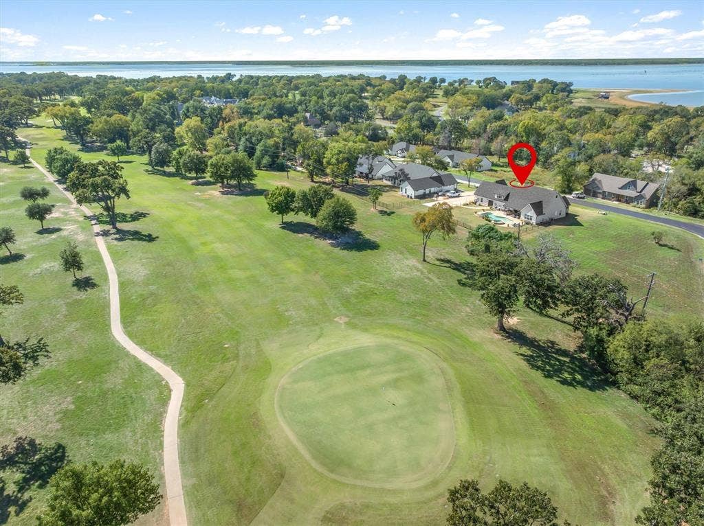 203 Splitrail Drive, Mabank, TX 75143 Golf Course in your back yard!